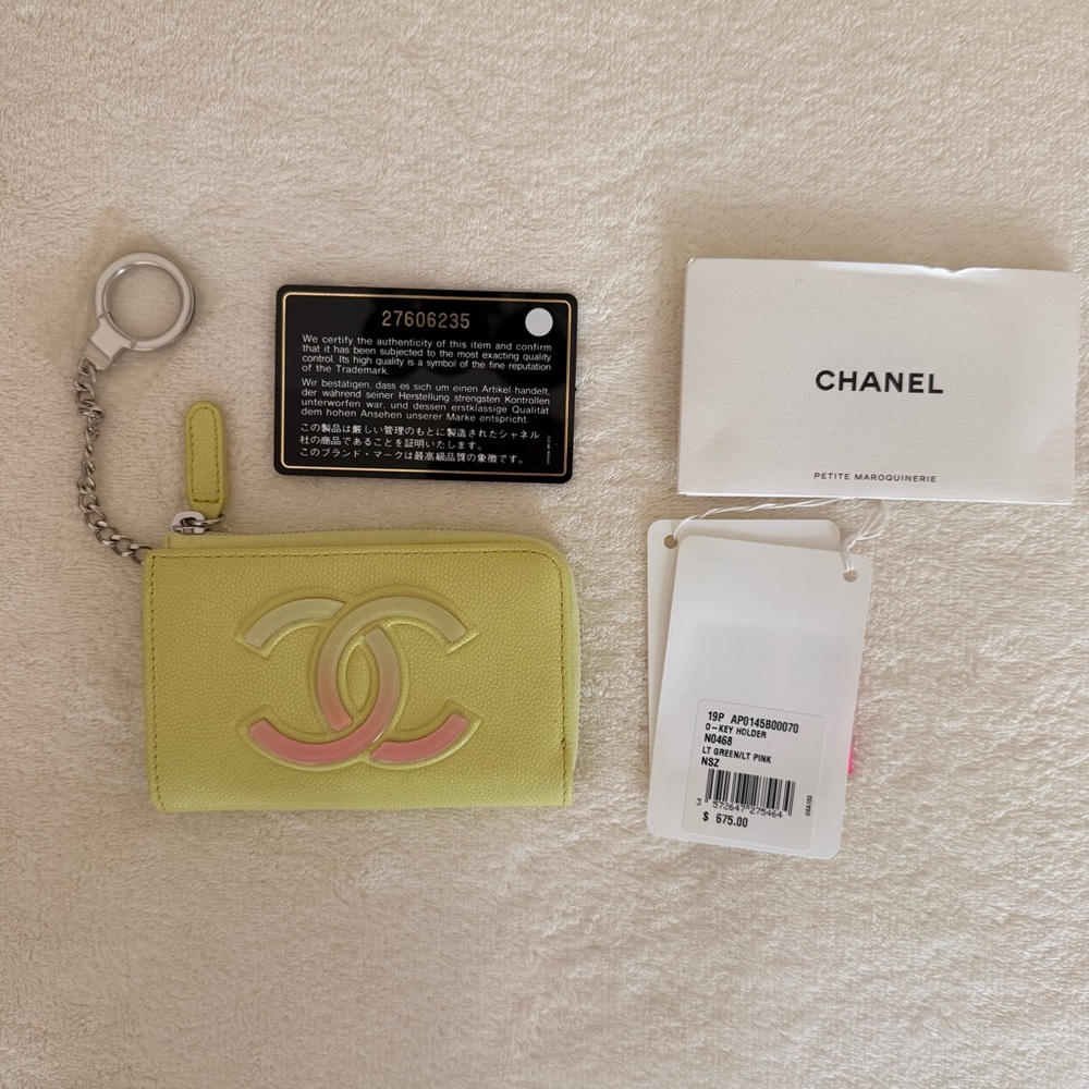 CHANEL Lime and Pink Small Coin Pouch Wallet Keychain New Unused in Plastic.